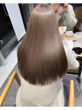 ネウィ 京橋(newi) 【 newi 京橋 】　ハイトーン×ストレート×美髪×TOKIO