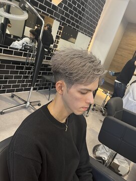 メンズ ラピス 横浜店(Men’sLapis) リバースアップバング×ホワイトシルバー