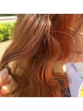 カペリ デ アーテ(Capelli di arte) オレンジカラー