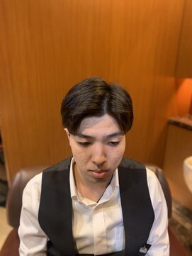 ヘアモード キクチ 銀座店 7:3/ツーブロック