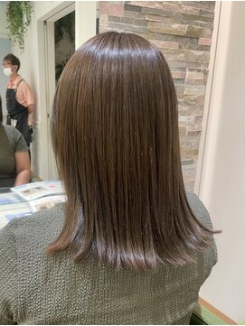 コム(com by neolive) ブリーチなしオリーブグレージュ