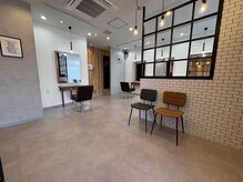 ゆったり寛げる落ち着いた空間です◎