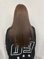 ヴィアーレアンクスタイル(VIALE Ank style) ワンカラーでつくる明るめベージュ