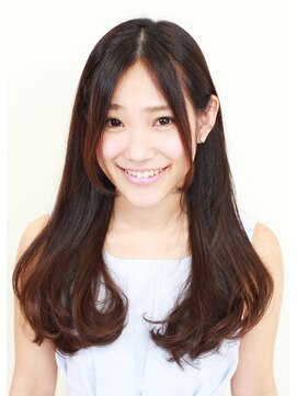 ヘアアンドメイク ドーリー(Hair&Make Dolly) ナチュラルロング