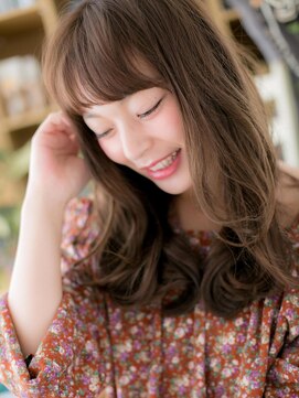 カバーヘア ブリス 上尾西口店(COVER HAIR bliss) くせ毛風ドーリーロング小顔バタフライカットa