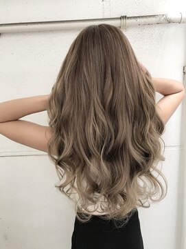 ナイン ヘアースタジオ(NINE Hair Studio) ミルキーベージュ