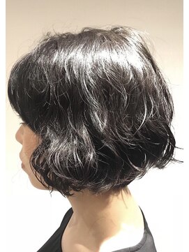 ビアンコ(BlANCO) 【 BLANCO】弾力ボブ