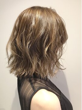 ロンド レグリーズ 立川(Lond leglise) 【槌矢圭悟】ボブディ×ハイライト×外ハネ×無造作カール