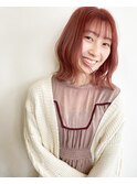 ピンクベージュ