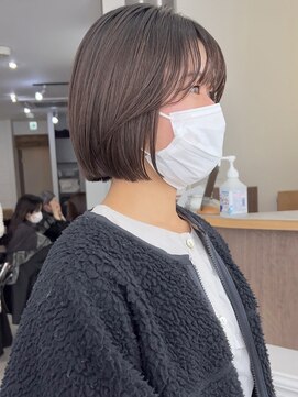 ビュー フクオカ(VIEW FUKUOKA) モードに大人可愛いダークアッシュイメチェンボブ