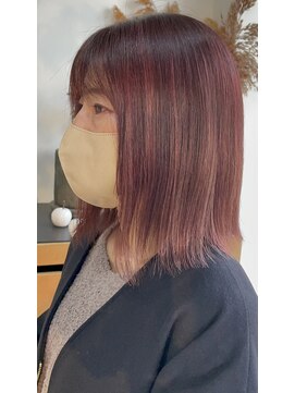 ノア(noa.) ハイライトで作るピンクベージュカラー