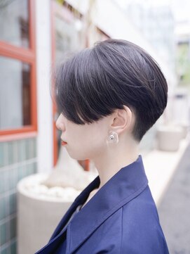 シャロン(SHARON) 【SHARON原宿】刈り上げショート×ハンサムショート