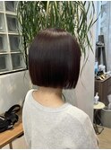切りっぱなしボブ/内巻き/コーラルピンク/暗め暖色カラー/艶髪