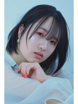 シティ(city) ショートボブ_シースルーバング_艶感_うる艶髪