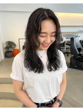 シカ(sica) バードパーマとダークカラー