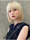 原宿ホワイトベージュアッシュベージュタッセルボブレイヤーボブ
