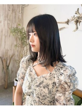 シーバイサイン(sea by Sign) 顔まわりレイヤーカット