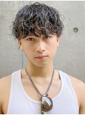波巻きスパイラルパーマメンズマッシュパーマツイストパーマ