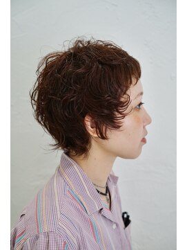 ピケトワール(piquetoile) くせ毛を活かした、ショートウルフ