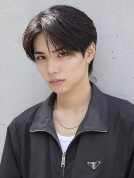 エイド 本店(aid) メンズセンターパートナチュラルショート黒髪ダウンパーマ眉毛