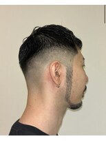 バッドバーバー 蒲田店(BAD BARBER) ミドルフェード/クロップスタイル
