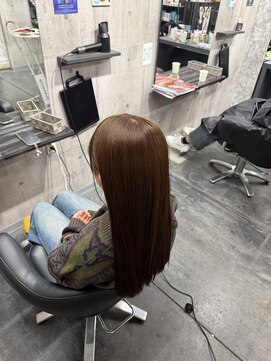 コワファースト長崎シャンプーボーイ 2nd(COIFF1RST 長崎 SHAMPOO BOY) ヘーゼルブラウン