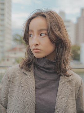 ディア 藤沢(diar) 大人可愛い/くびれ/ウルフレイヤー/30代40代50代/ロングレイヤー