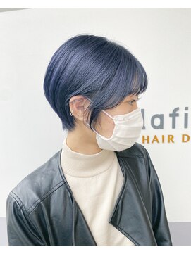 ラフィット(lafit) ネイビーブルー×ハンサムショート