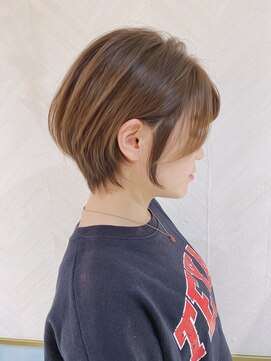 ロンド ストラーダ 心斎橋(Lond strada) ショート×ハイライト白髪ぼかし×シルキーベージュ[心斎橋]