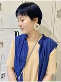 ベリーショート＋ネイビーカラー