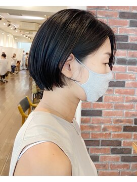 メイクス 表参道(MAKE'S omotesando) 大人のシンプルでオシャレな大人ショートボブです(店長　イカリ)