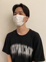 チョビー(Chobii)&nbsp;表参道/メンズヘア/センターパート/韓国風/センター分け/吉田56