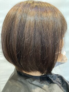 ヘアーリゾートガーデン 南柏店(Hair Resort Garden) グラボブ×白髪ぼかしハイライト