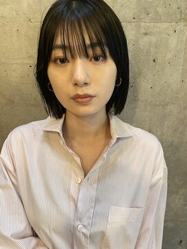 ガーランド (Garland) 大人ボブ/ショートボブ/マチルダボブ/ピンクベージュ/卵型