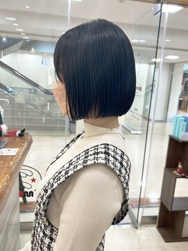 モリオ フロム ロンドン サッポロファクトリー店(morio FROM LONDON) 【morio】札幌ボブ　ぱつっと黒髪ナチュラルボブ