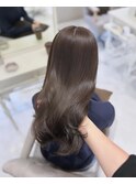 グレージュ 艶髪