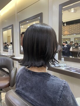 ヘアーアンドメイク ビス(HAIR&MAKE bis) ロングからバッサリ♪タッセルボブ【中西思実】