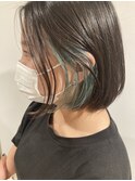 インナーカラーオリーブグレージュミニボブ丸みショートボブ