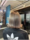 ミルクティーベージュ