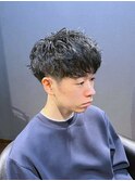 ビジネスツーブロックショート ニュアンスパーマ ブルーブラック