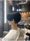 ショートボブ