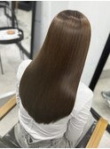 darts_Ukyo/柔らかミルクブラウンカラーで透明感と軽やかさを！