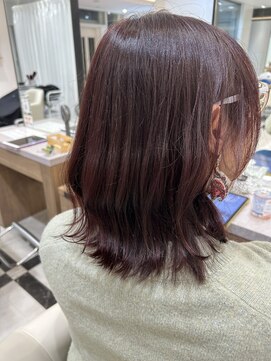 ガレリアエレガンテ 栄店(GALLARIA Elegante) ボルドー × 外ハネ