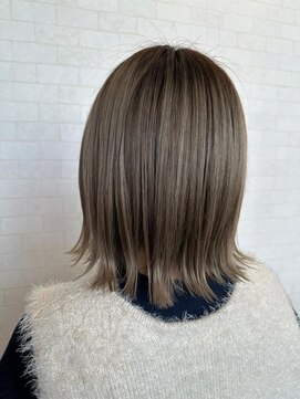 ヘアーリゾート ラウレア(Hair Resort LAULEA) 大人かわいい外はねボブ