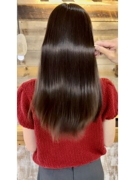 キース ヘアアンドメイク 恵比寿(kith. hair&make) レイヤーカットバタフライレイヤーハッシュカット髪質改善恵比寿