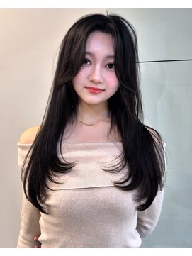 ベル 新宿(Belle) 顔まわり毛流れヘアで大人ヘアに　朝も楽ちん