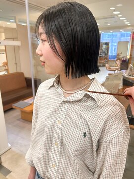 モリオ フロム ロンドン サッポロファクトリー店(morio FROM LONDON) morio 骨格矯正カット 札幌 ミニボブ 外ハネボブ