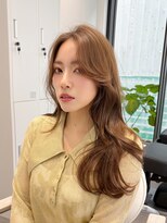 ラクシア(LucxiA)&nbsp;韓国ヘア/レイヤーカット/顔まわりカット/Instagram @ken__gucci