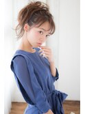 ポニーテールで甘フェロ無造作ヘア
