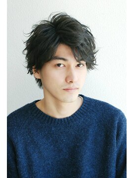 ユーリー(juurii) 前髪の束感がカッコいいショート【SHE DAIKANYAMA】菊地真理恵